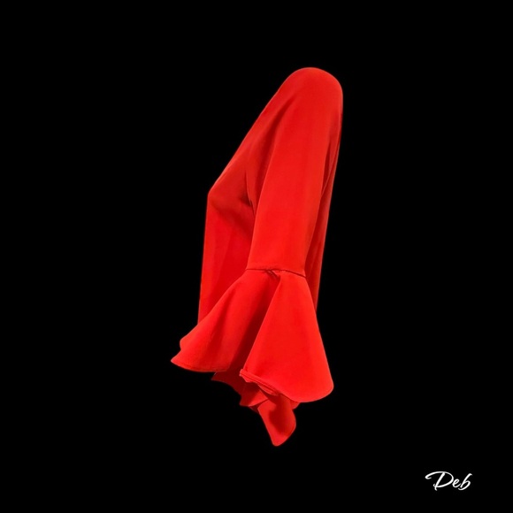 Saint Gil Paris Elegant Red Women's Top with Flared Sleeves - Picture 4 of 7